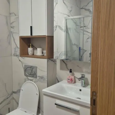 - Elegant 2br & 2ba * Sarajevo