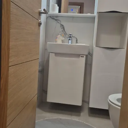 - Elegant 2br & 2ba شقة سراييفو